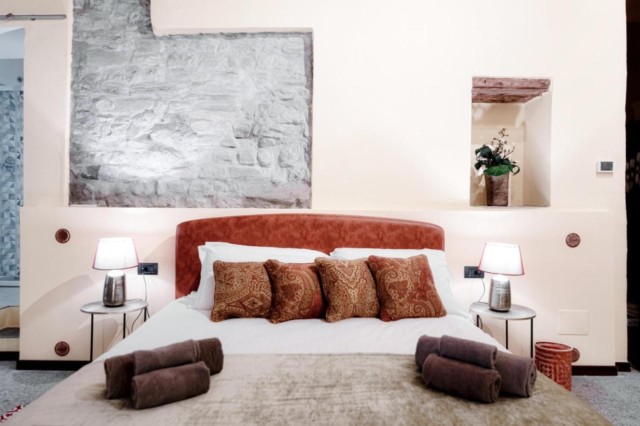 Historical Suites - The House Of Travelers Como Exterior foto