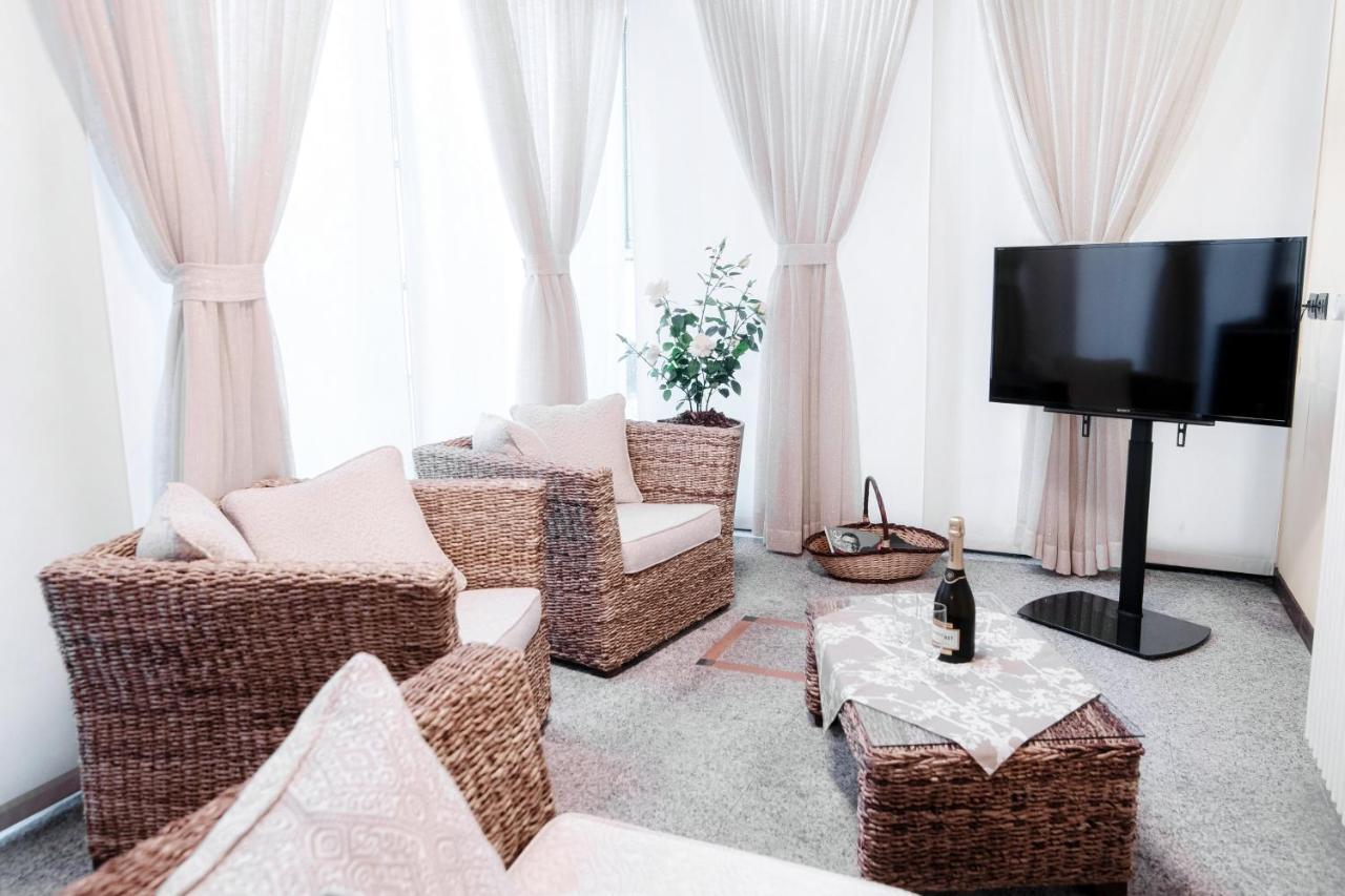 Historical Suites - The House Of Travelers Como Exterior foto