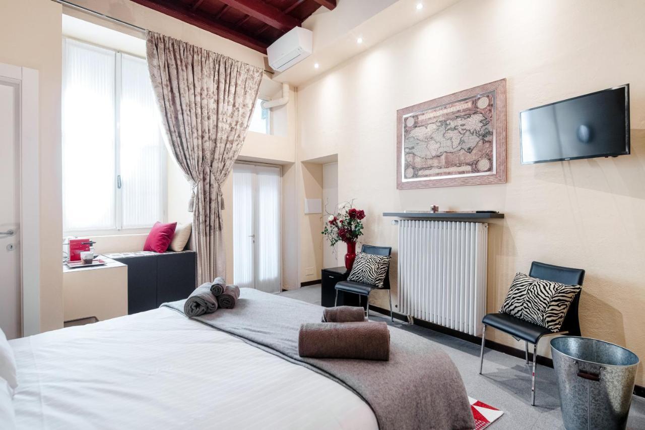 Historical Suites - The House Of Travelers Como Exterior foto